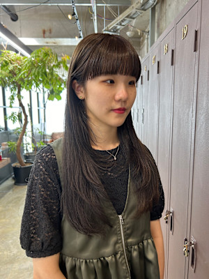 オリーブブラウン