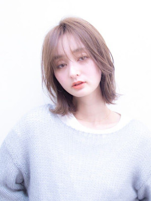 似合わせカット　グレージュカラー ミディアムヘア♪