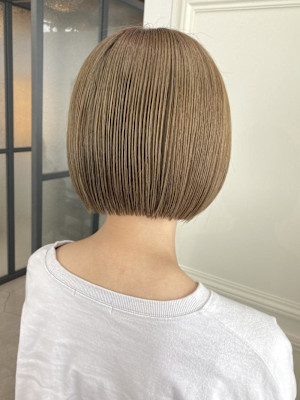 黒髪/グレーベージュ/レイヤーロング/前髪パーマ