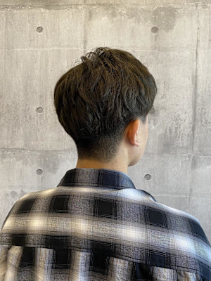 オリーブカラー