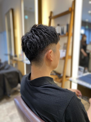 刈り上げメンズショート