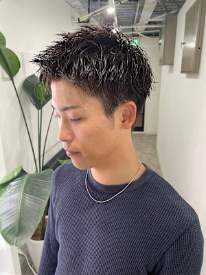 アップバングショート