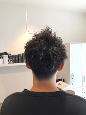 メンズウェーブヘア/ツイストスパイラル/ニュアンスパーマ