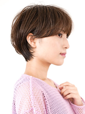 大人ふんわりショート