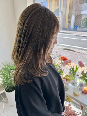 《花屋併設》オリーブベージュ/レイヤースタイル