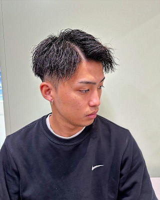 横浜メンズカットメンズパーマツイストパーマ七三バーバー眉毛