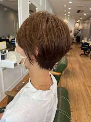 大人丸みショートスタイル