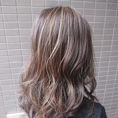 白髪ぼかしハイライト