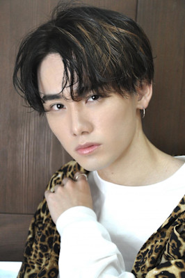 メンズパーマ・ハイライト　担当川角