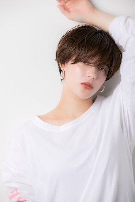 ヘルシーショコラアッシュショート　担当高橋