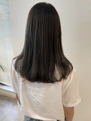 大人暗髪×オリーブグレージュ