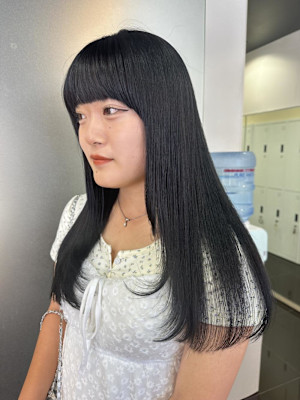 [aika] 学校でも色が気にならない暗髪カラー