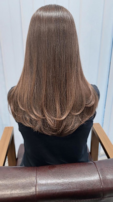 地毛風ストレート×ロングレイヤーカット