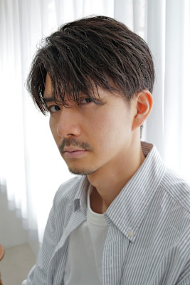 【吉田智哉】メンズパーマ、メンズセンターパート、7:3パート