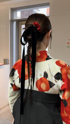 ロング　タイト　ヘアアレンジ　リボン　卒業式ヘア　袴
