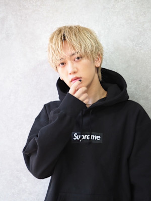 メンズセンターパート