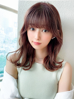 30代/40代/小顔ヘア/前髪/こなれミディ