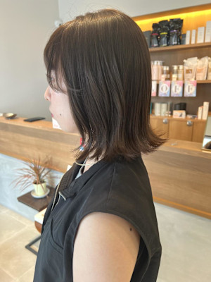 オリーブブラウン