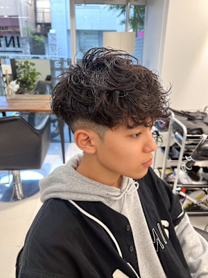 【INTRO./渋谷】ツーブロック束感モテるスペインカール