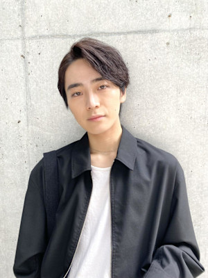 カット/ヘッドスパ/メンズ/眉毛/パーマ/マンツーマン