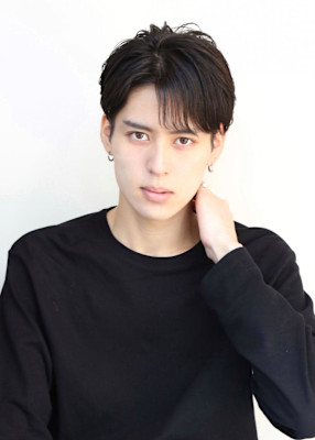 カット/ヘッドスパ/メンズ/眉毛/パーマ/マンツーマン