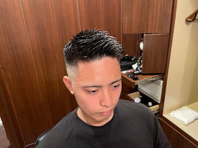 アップバングフェード