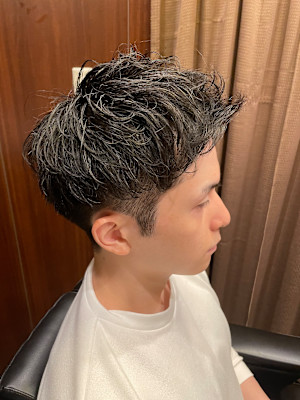 ツーブロックスタイル