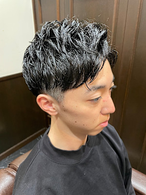 大人気ツーブロックスタイル