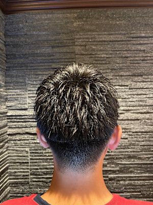 アップバングショート