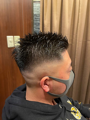 ヒロ銀座ハードパートスキンフェード