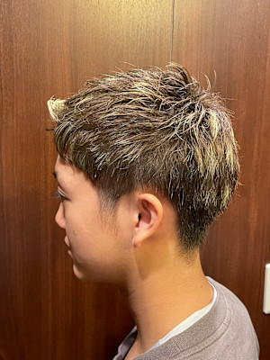 アップバングスタイル