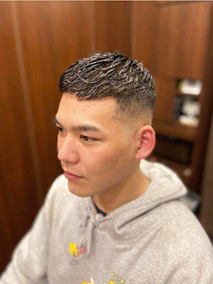 クロップ×スキンフェード