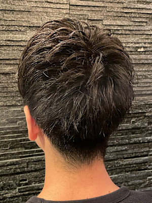 束間マッシュスタイル