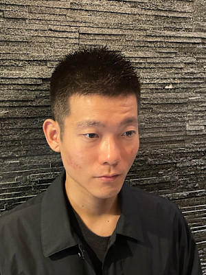 シルエット矯正ショートカット