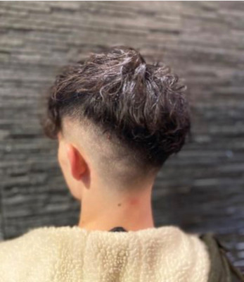 ツイストスパイラルパーマ&スキンフェード