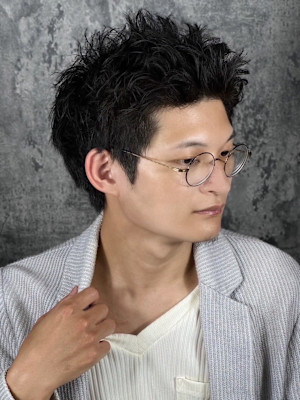 スパイキーショート