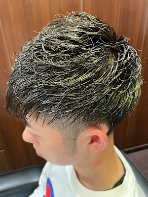 ヒロ銀座ツーブロックスタイル