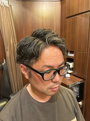 ビジネススパイラルパーマスタイル