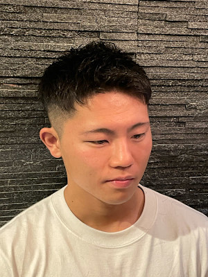 ツーブロックフェードスタイル