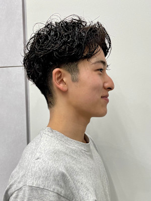 大人センターパートパーマ