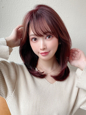 30代/40代/小顔ヘア/前髪/こなれミディ