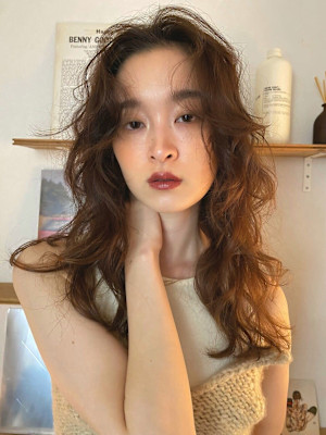 smoky brown/顔まわりレイヤー_下北沢美容室