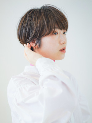 大人ふんわりショート