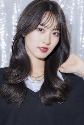 韓国っぽ暗髪レイヤー　【錦糸町北口】