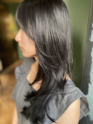 秋色カラーイメチェントーンダウンブルーブラック