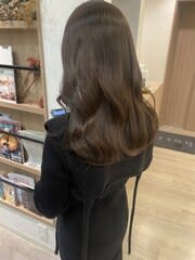 艶っとグレージュ○ 担当/ももこ