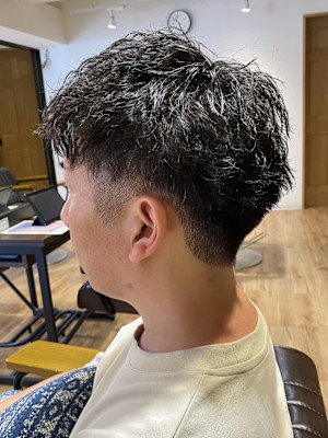 ナチュラルツイスト［久米川美容室］