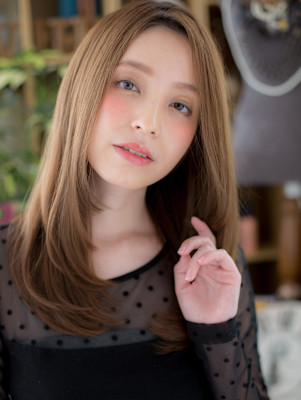 小顔見せ大人可愛いハイライトオレンジカラー　ニュアンスカラー