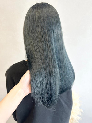 ブリーチなし透明感カラーブルージュ＊艶感ストレートロング