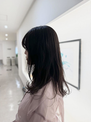 ダークブラウン